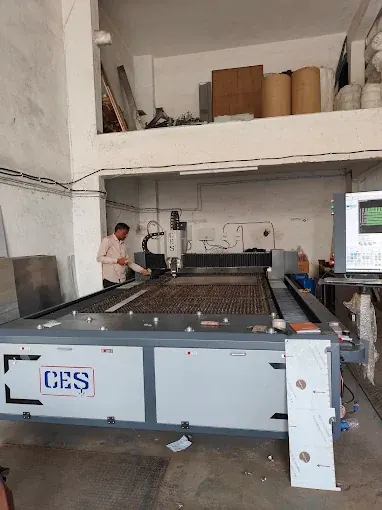 Fiber laser cutting machine manufacturer and exporter, Mumbai customer